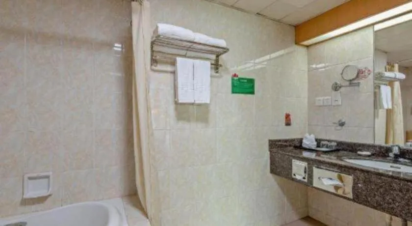 New Pearl River Hotel