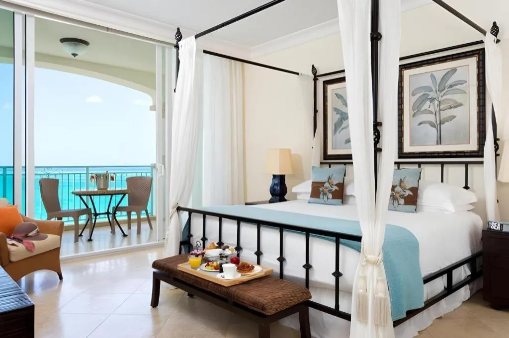 Bed in Seven Stars Resort & Spa