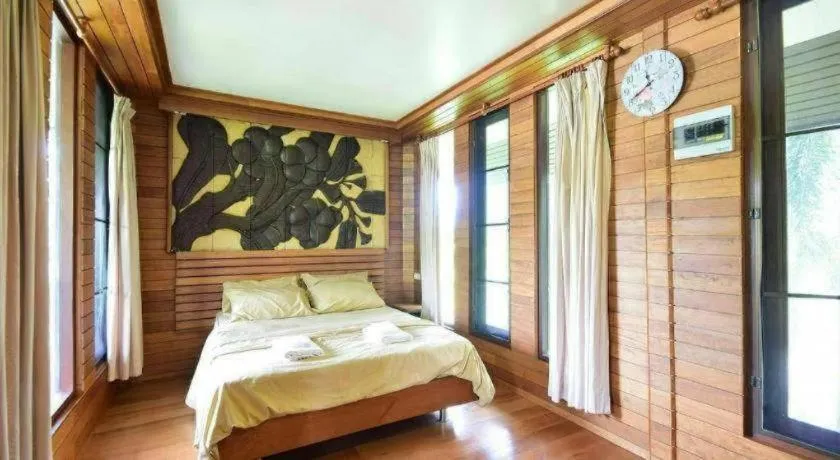 Bed in Nicslongstay Hotel