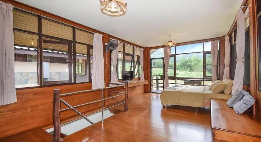 Bed in Nicslongstay Hotel