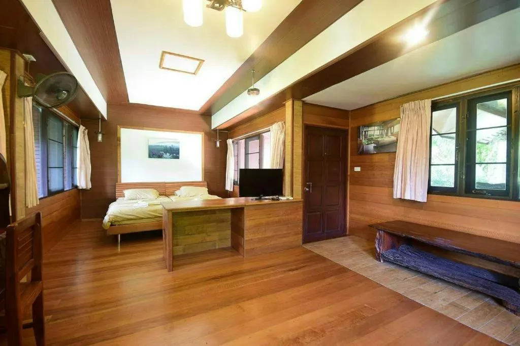 Bed in Nicslongstay Hotel