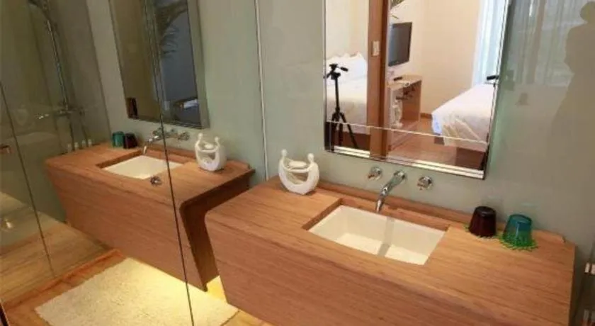 H-Hotel Riverside Chengdu