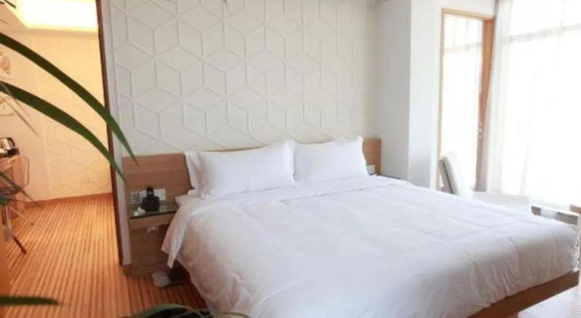 Bed in H-Hotel Riverside Chengdu