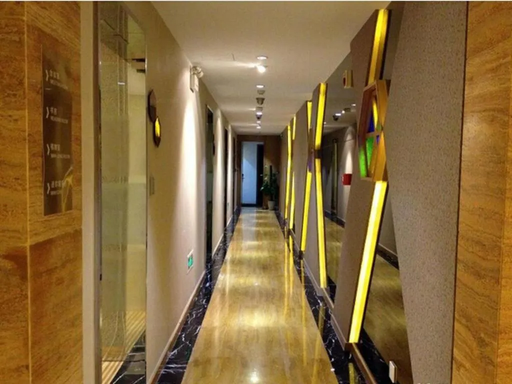 H-Hotel Riverside Chengdu