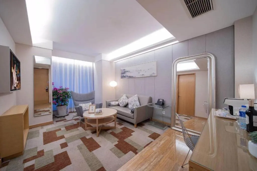 H-Hotel Riverside Chengdu