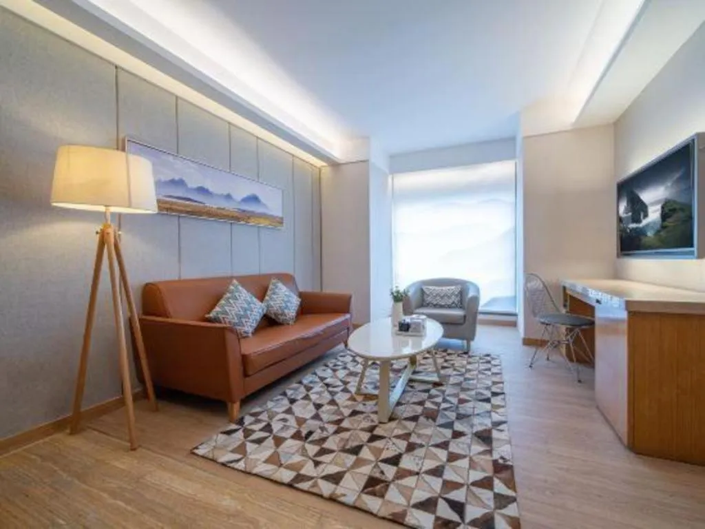 H-Hotel Riverside Chengdu