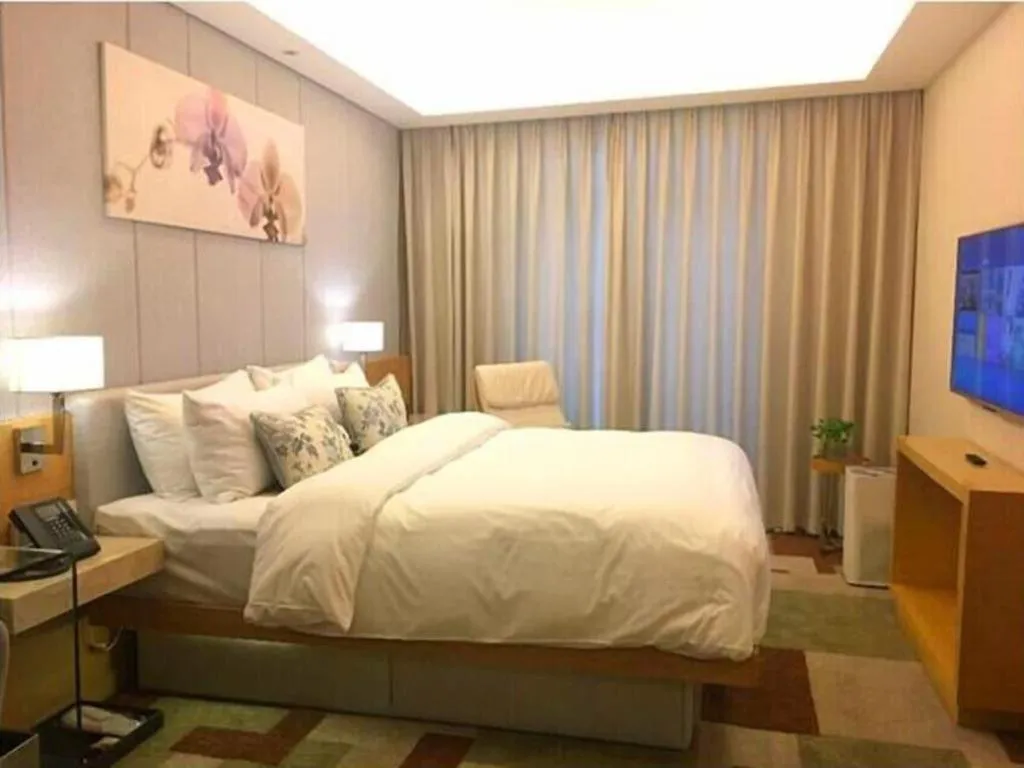 Bed in H-Hotel Riverside Chengdu