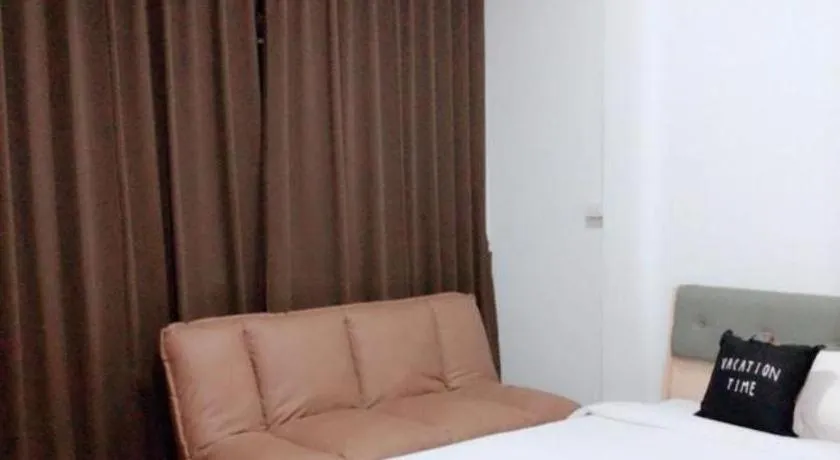 Bed in Thepnakorn Hotel