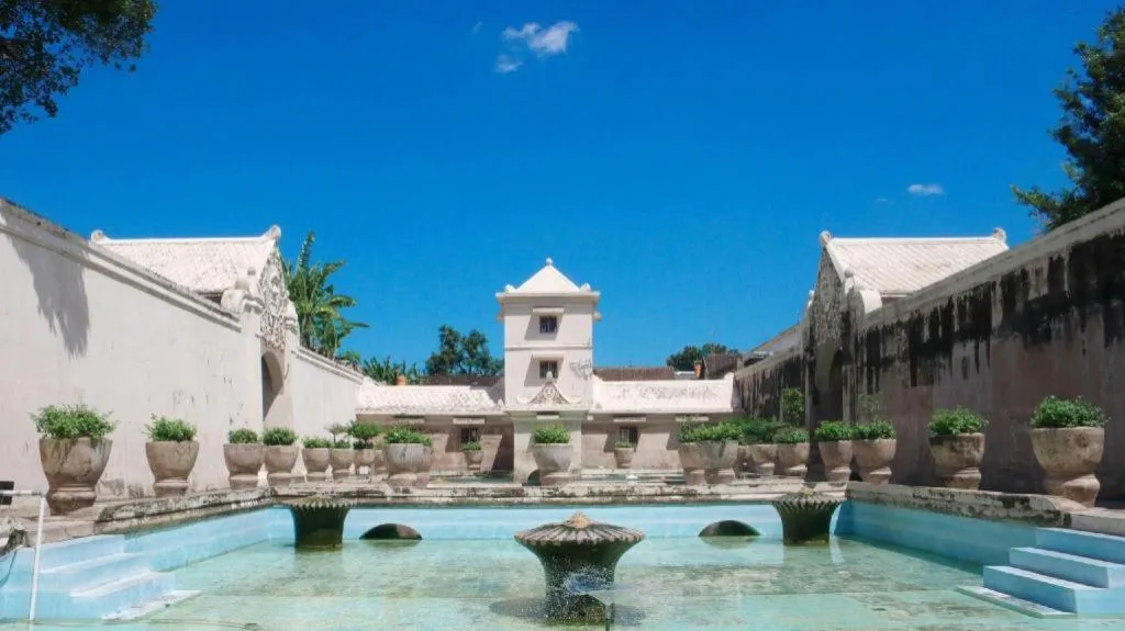 Dermaga Keluarga Hotel