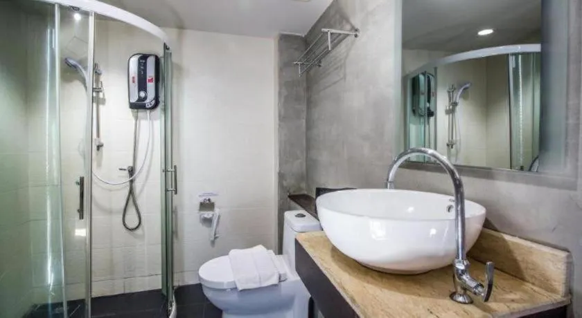 B2 Nimman Premier Hotel