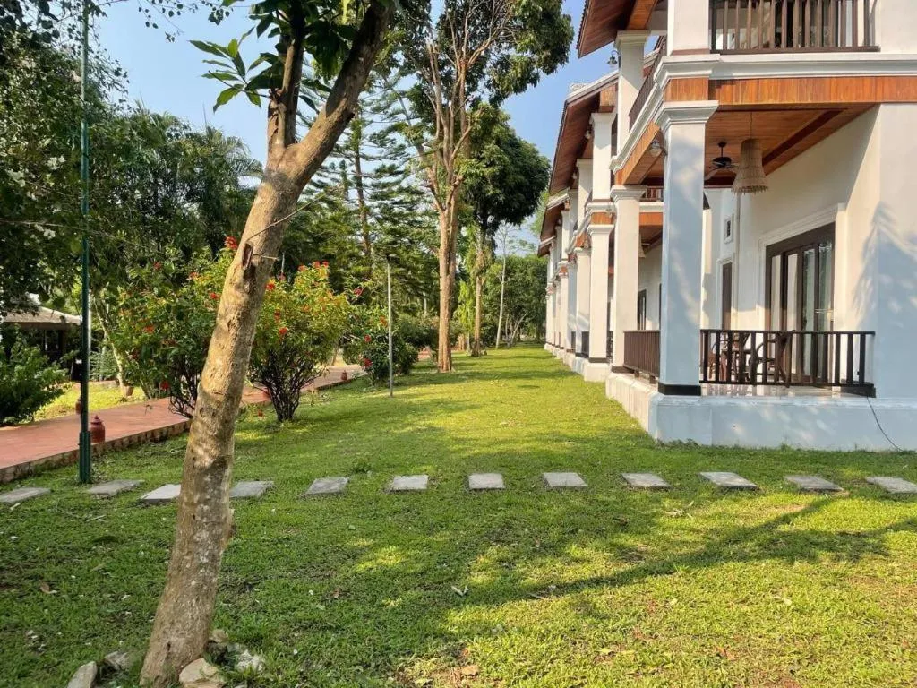 Nam Ou Riverside Resort