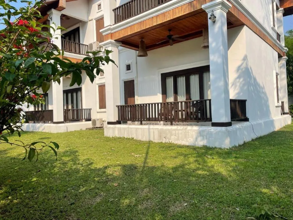 Nam Ou Riverside Resort