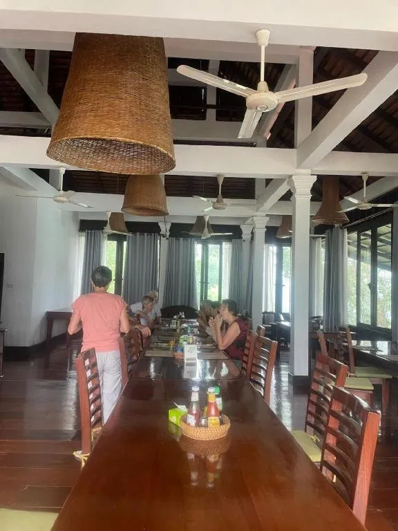 Nam Ou Riverside Resort