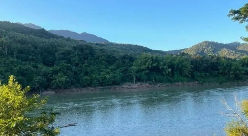 Nam Ou Riverside Resort