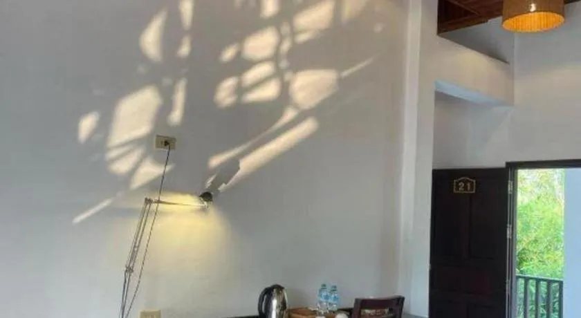 Nam Ou Riverside Resort