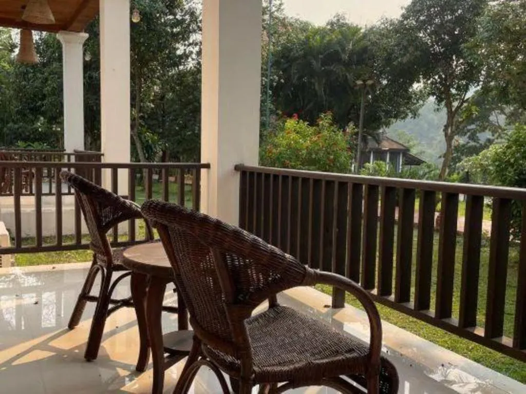 Nam Ou Riverside Resort