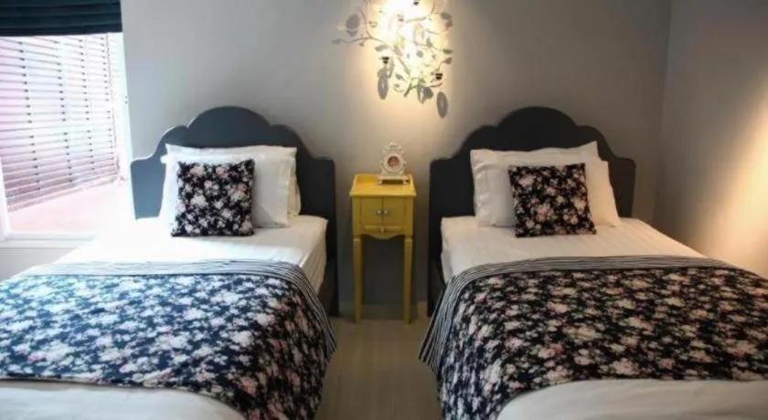 Bed in Baan Hmon-Oon