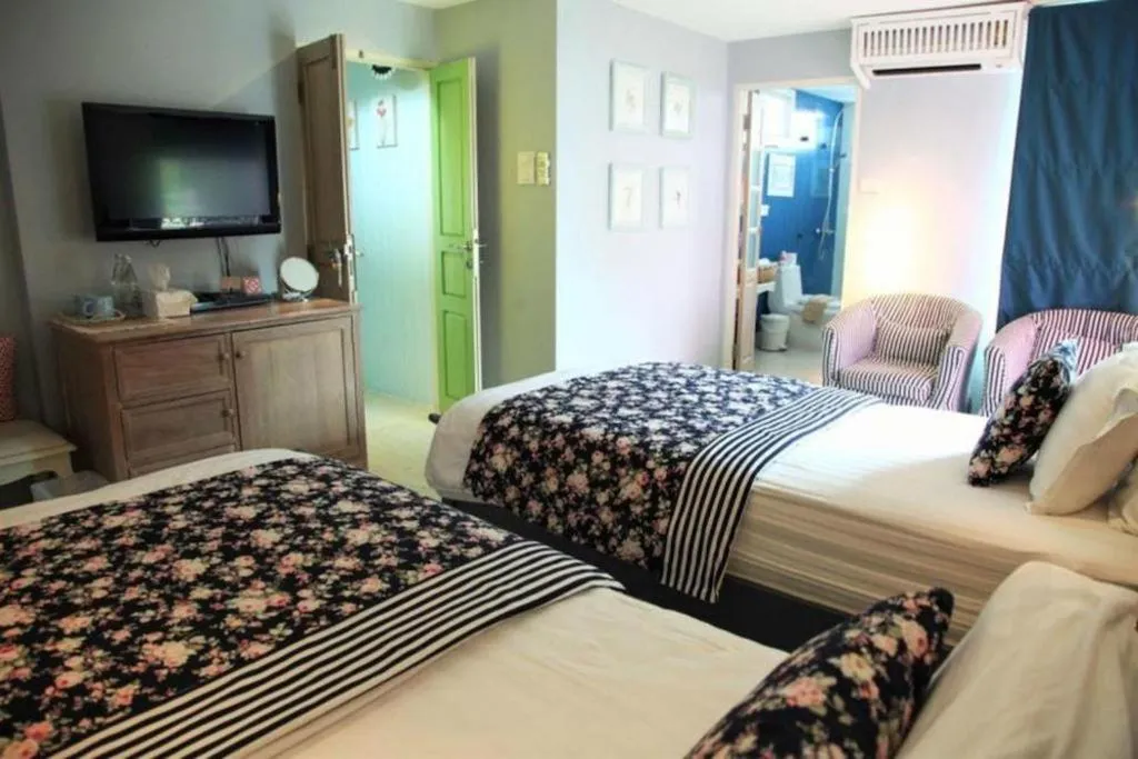 Bed in Baan Hmon-Oon