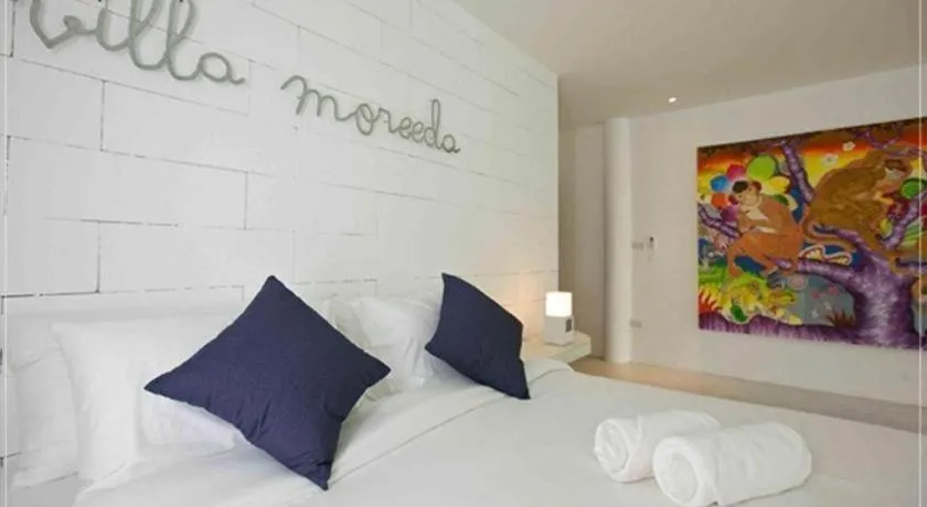 Bed in Villa Moreeda