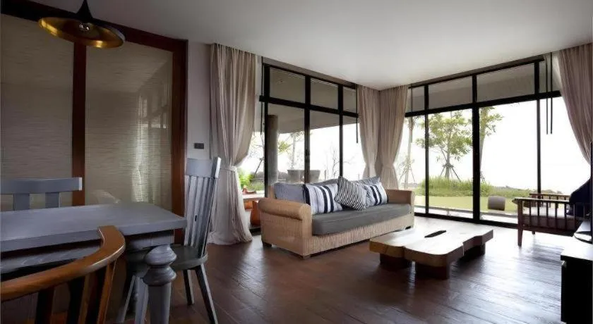 Bed in Na Tara Resort