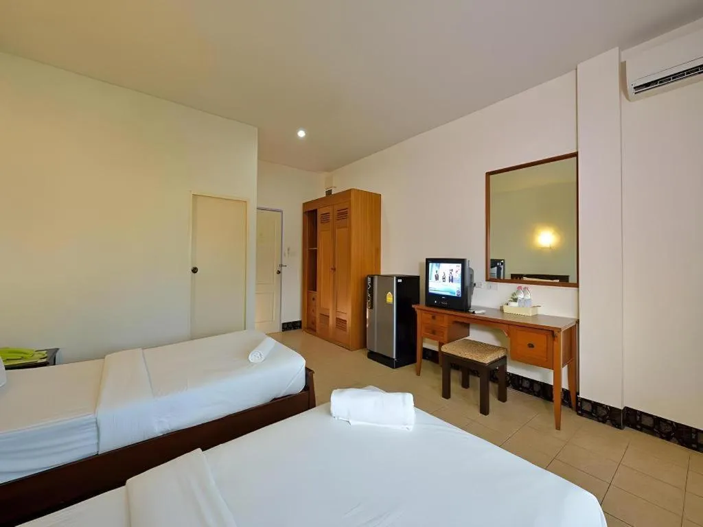 Bed in Krabi Grand Place Hotel