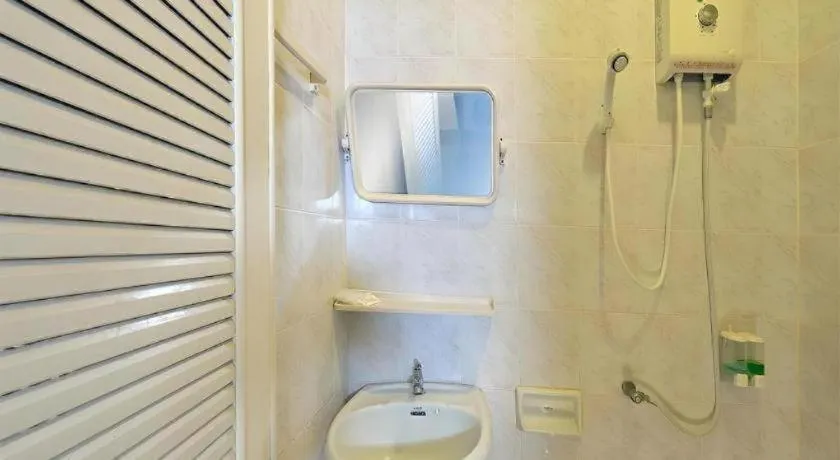 Krabi Grand Place Hotel