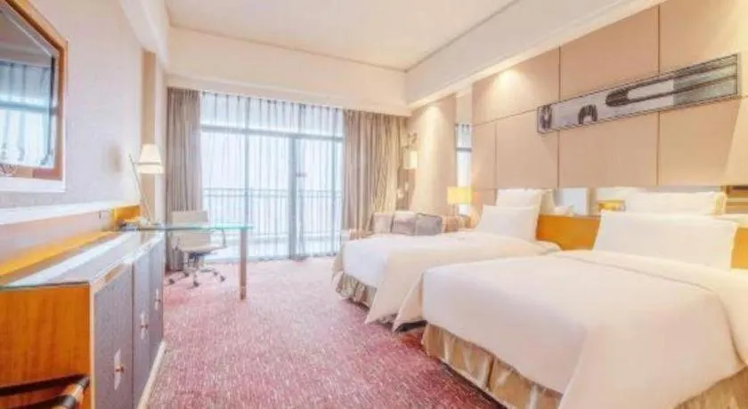 Bed in Babylon Hotel