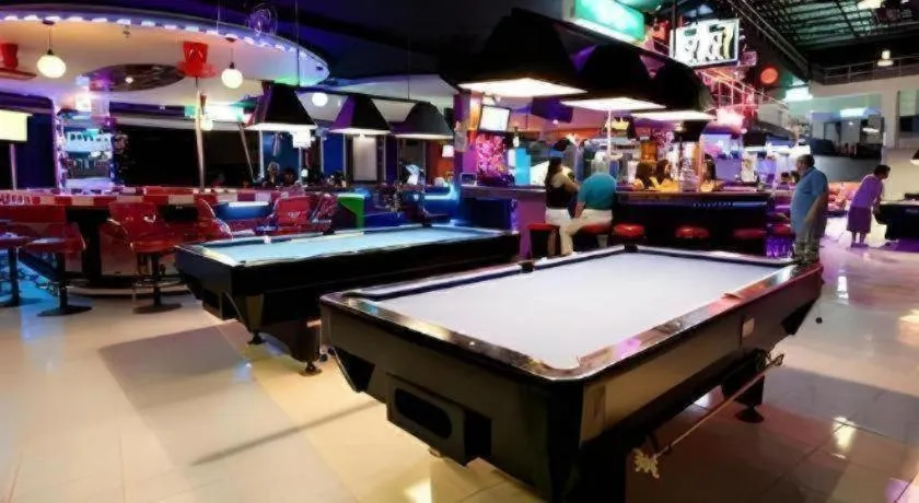 R-Con Blue Ocean Hotel