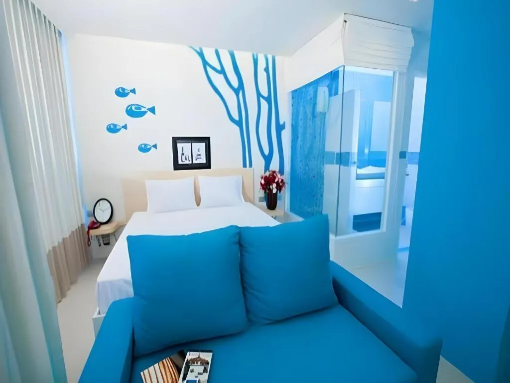 R-Con Blue Ocean Hotel