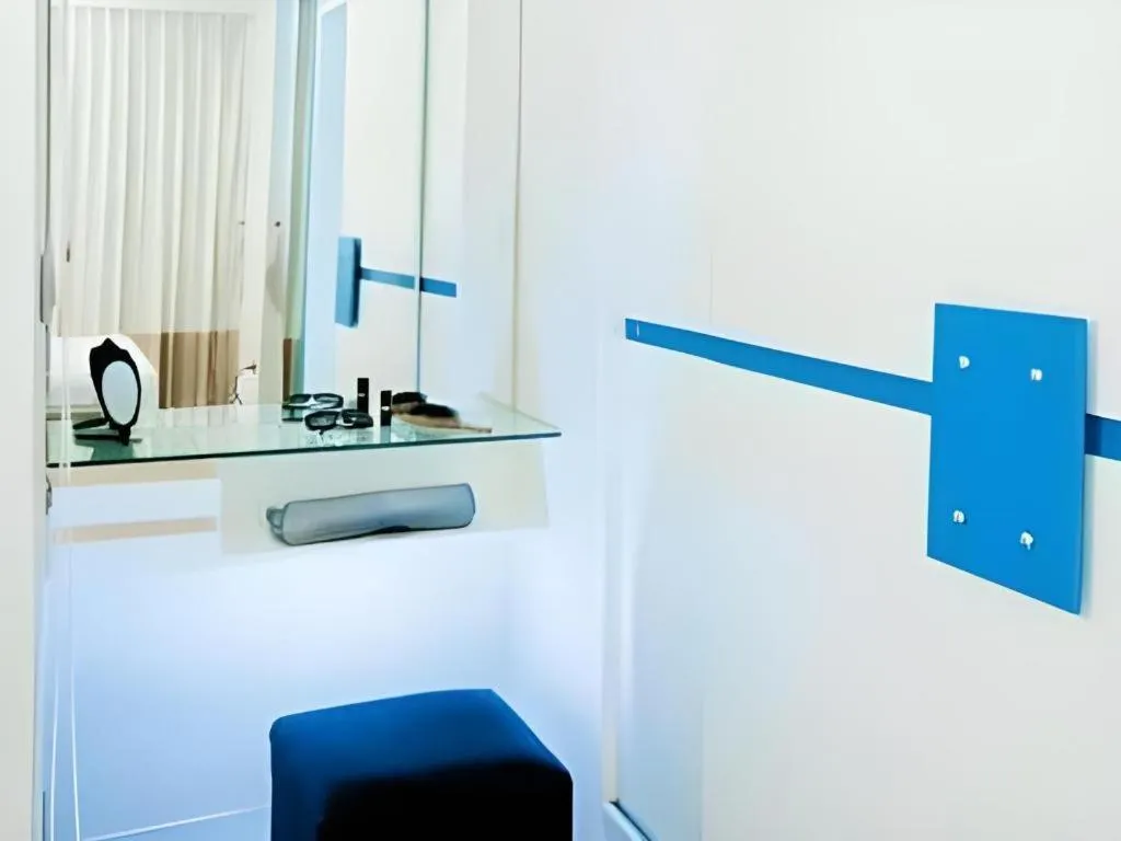 R-Con Blue Ocean Hotel