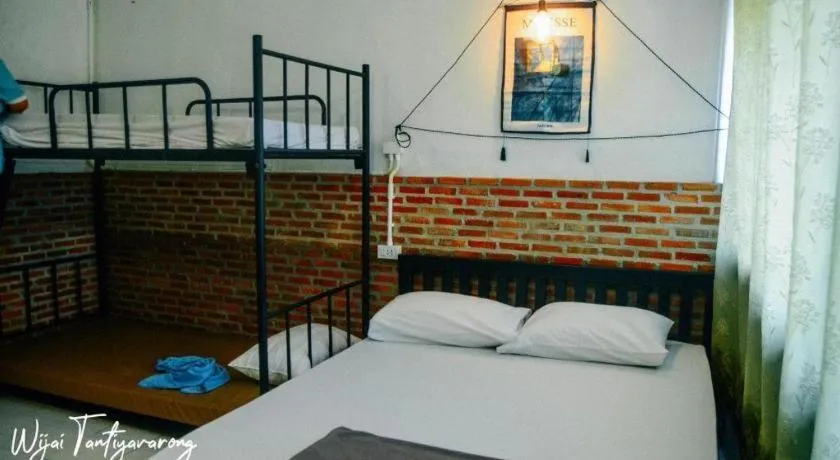 Bed in Chinawat Hotel