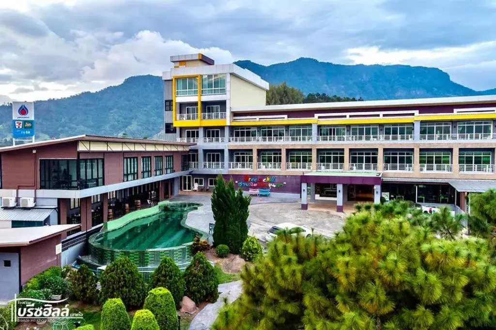 Breeze Hill Resort Breeze Hill Resort