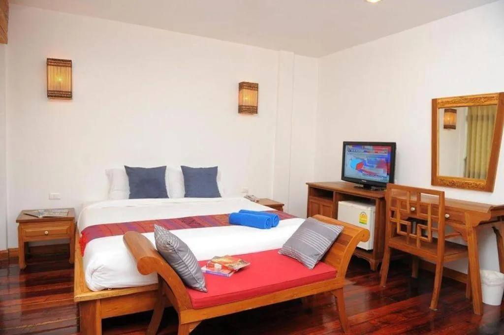 Bed in Sukkasem Hotel