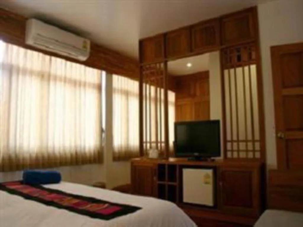 Bed in Sukkasem Hotel
