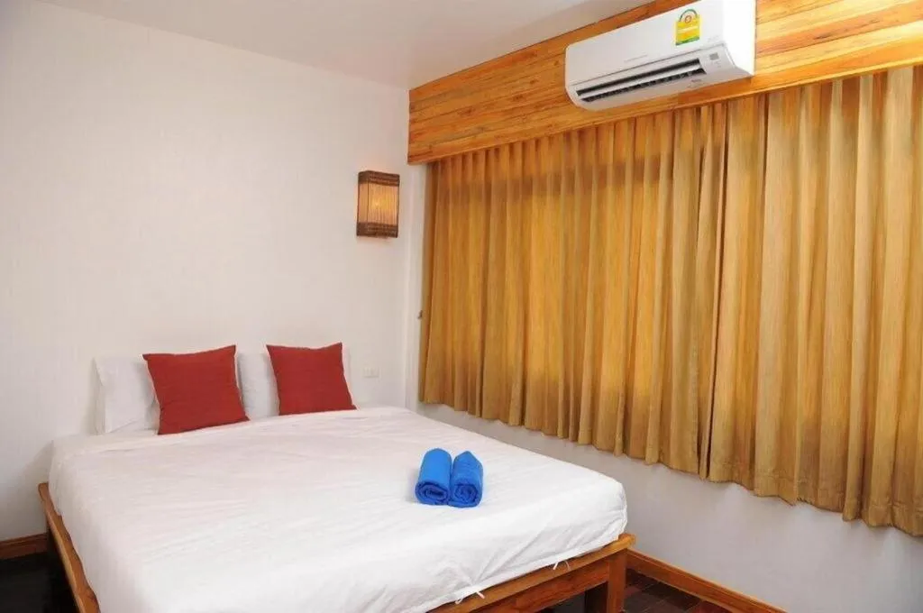 Bed in Sukkasem Hotel