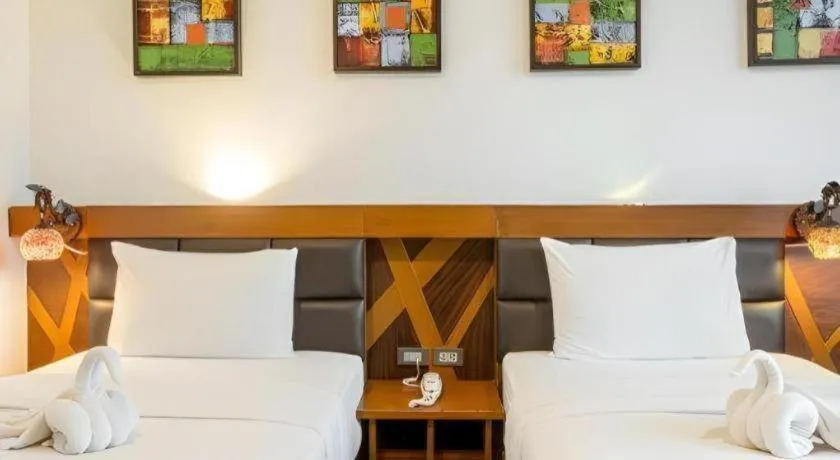 B2 Bangkok Srinakharin Boutique & Budget Hotel