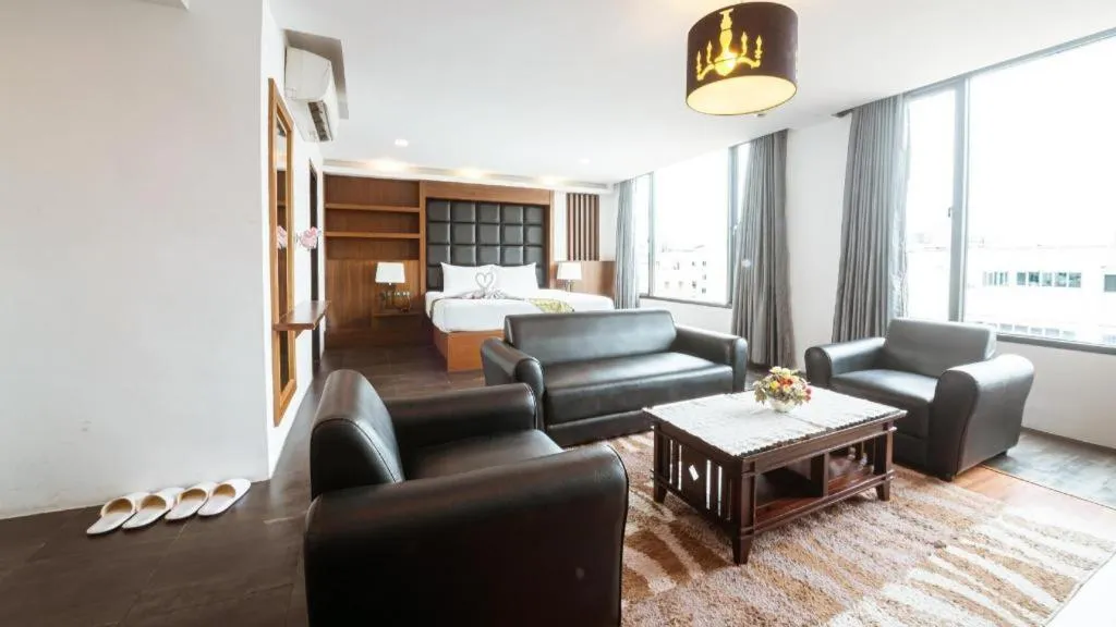 B2 Bangkok Srinakharin Boutique & Budget Hotel