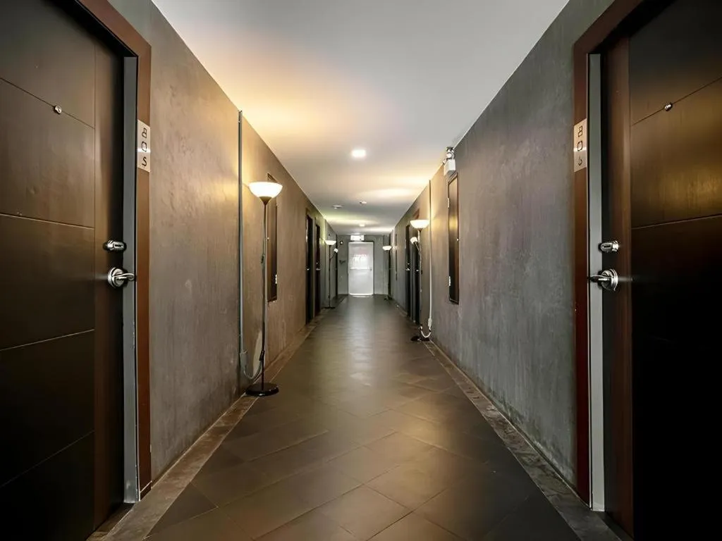 B2 Bangkok Srinakharin Boutique & Budget Hotel