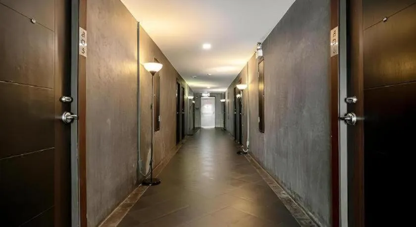 B2 Bangkok Srinakharin Boutique & Budget Hotel