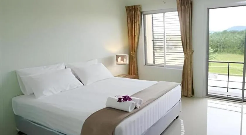 Bed in Palm Hill Resort