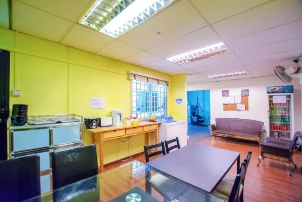 Vintage Inn @ Clarke Quay