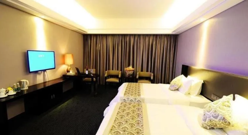 Bed in Chimelong Hotel