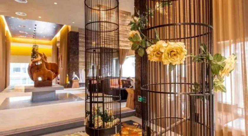 Bed in Chimelong Hotel