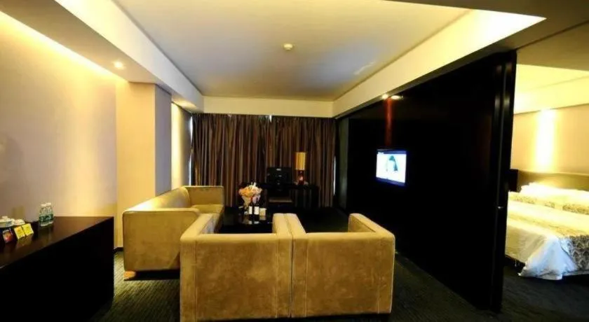 Bed in Chimelong Hotel