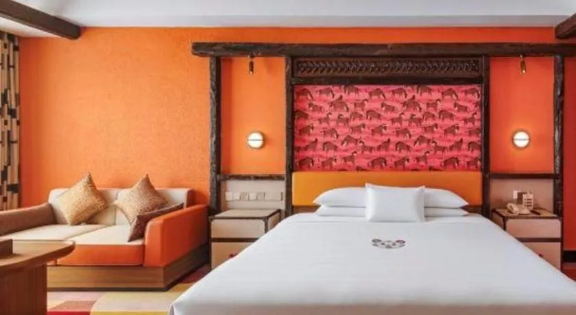 Bed in Chimelong Hotel