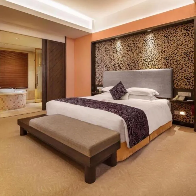 Bed in Chimelong Hotel