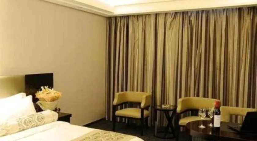 Bed in Chimelong Hotel