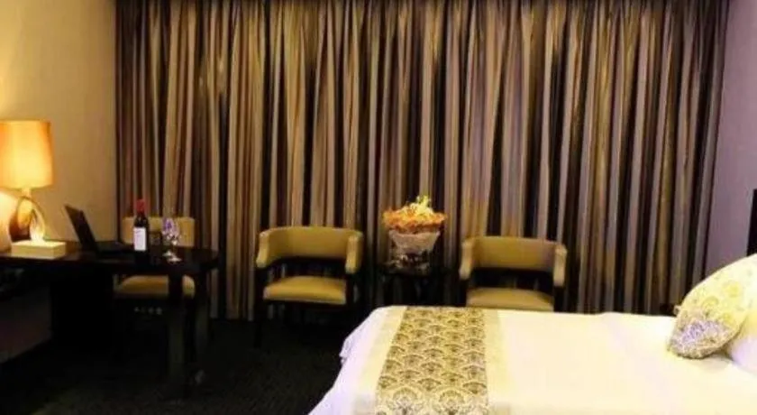 Bed in Chimelong Hotel