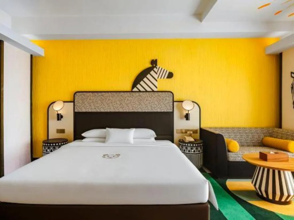 Bed in Chimelong Hotel