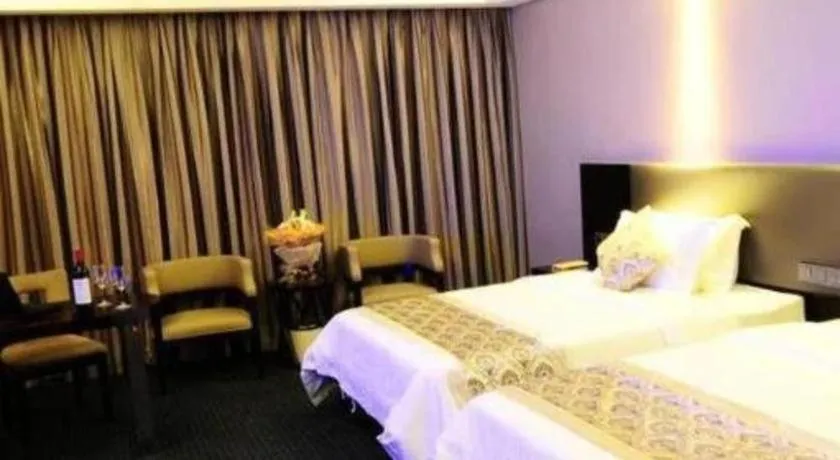 Bed in Chimelong Hotel